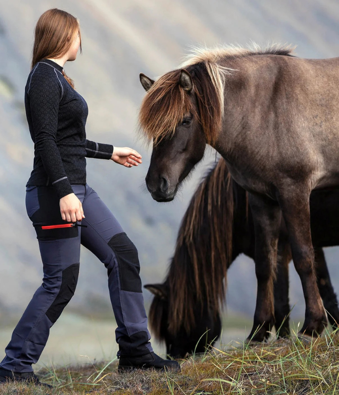 Funktionswäsche Damen Oberteil aus Merino Wolle